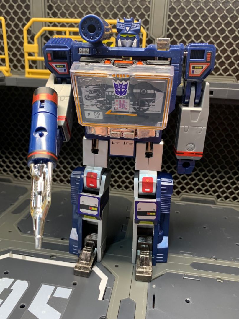 Soundwave  - Image 3