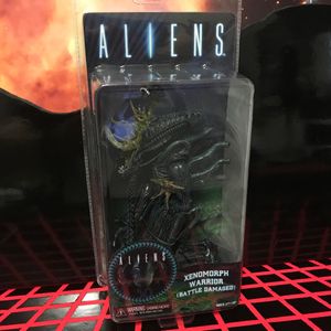 NECA Aliens Xenomorph Warrior (Battle Damaged Head Shot)