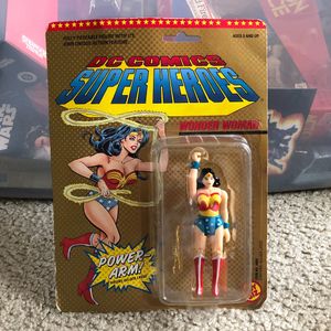 Vintage DC Comics Super Heroes Wonder Woman Carded 