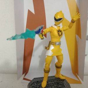 Dino Thunder Yellow Ranger