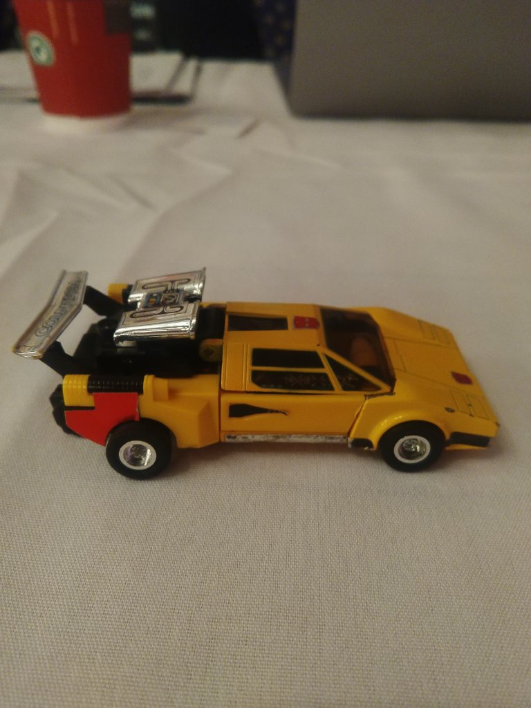 Autobot Sunstreaker - Image 3