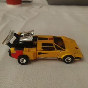 Autobot Sunstreaker