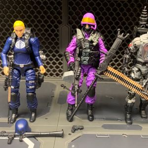 Cobra Officer