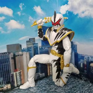 White Dino Thunder Ranger