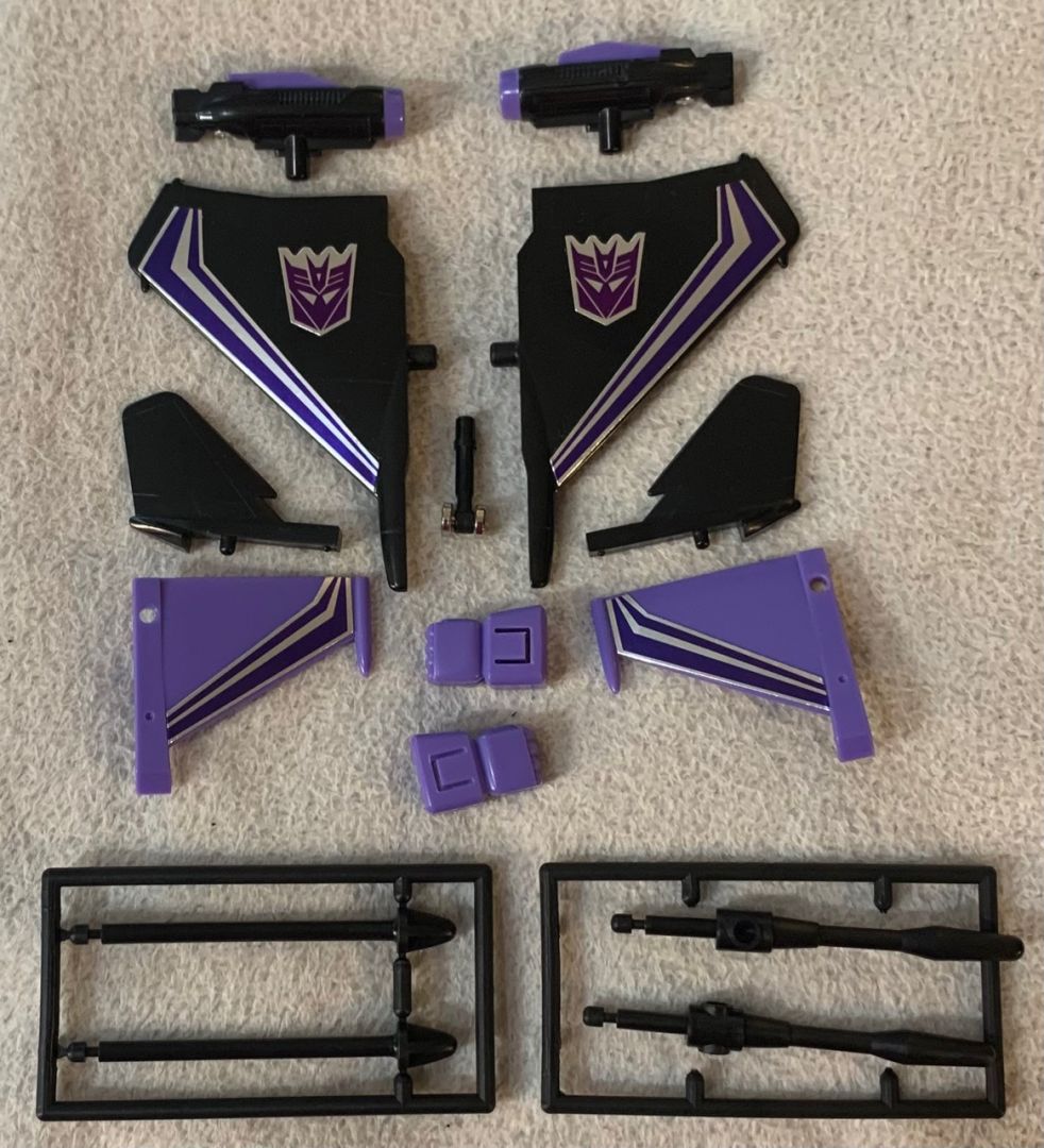 Skywarp - Image 3