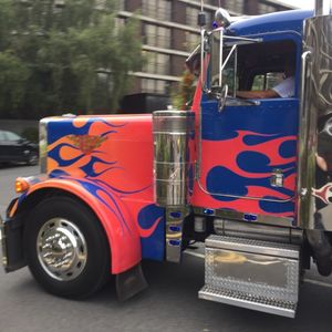 Optimus Prime (Full Scale)