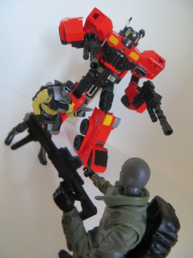 Transformers VS G.I.Joe - Image 4