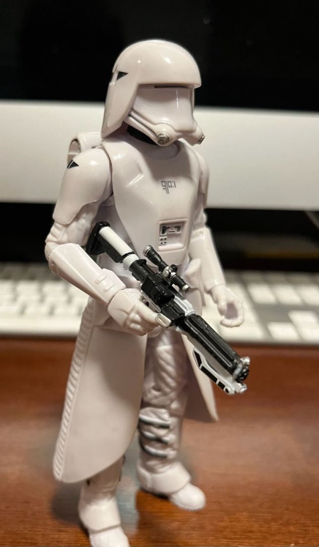 First Order Snowtrooper - Image 1