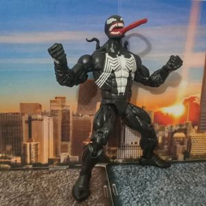 Marvel Legends Venom