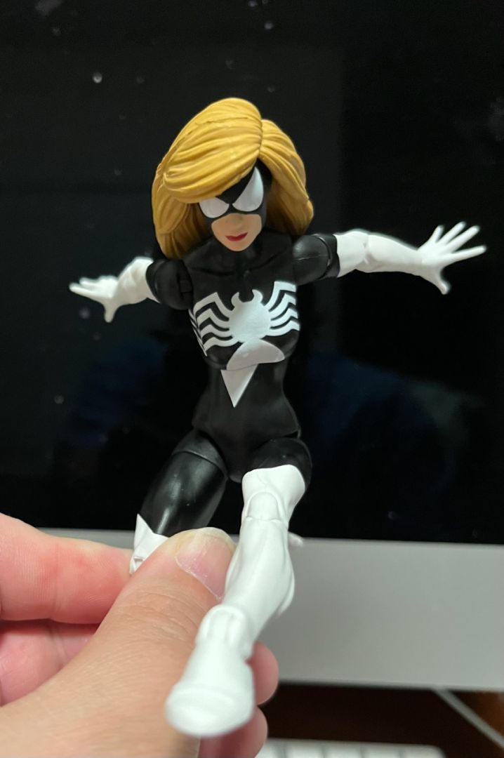 West Coast Avengers Box Set - Image 4