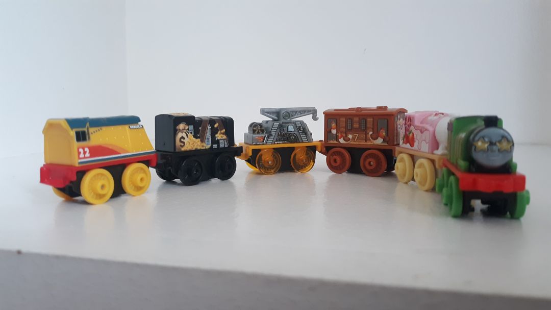 Minis - Image 1