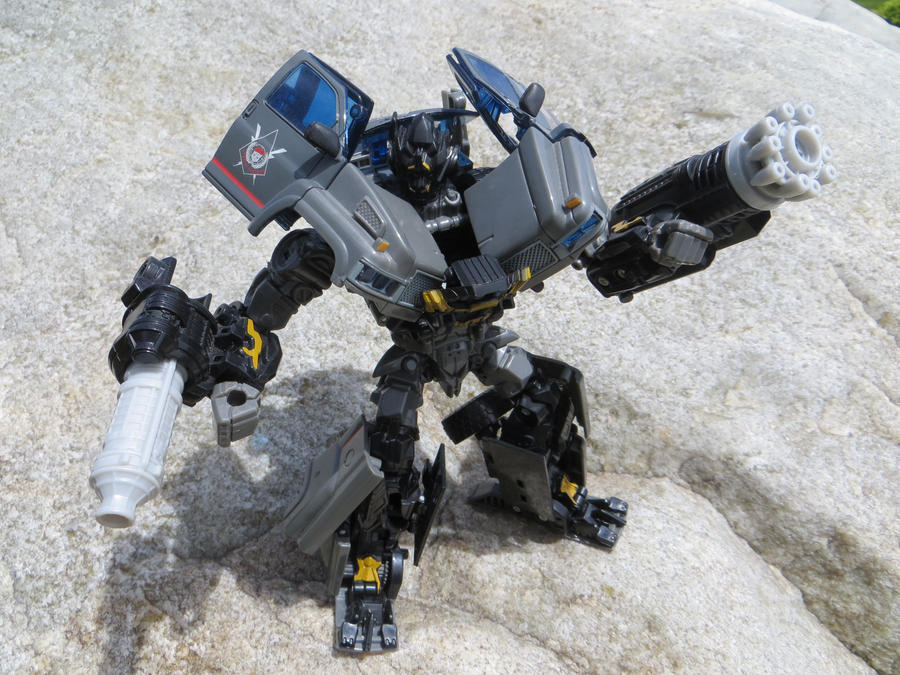 Mountain Bots - Image 3