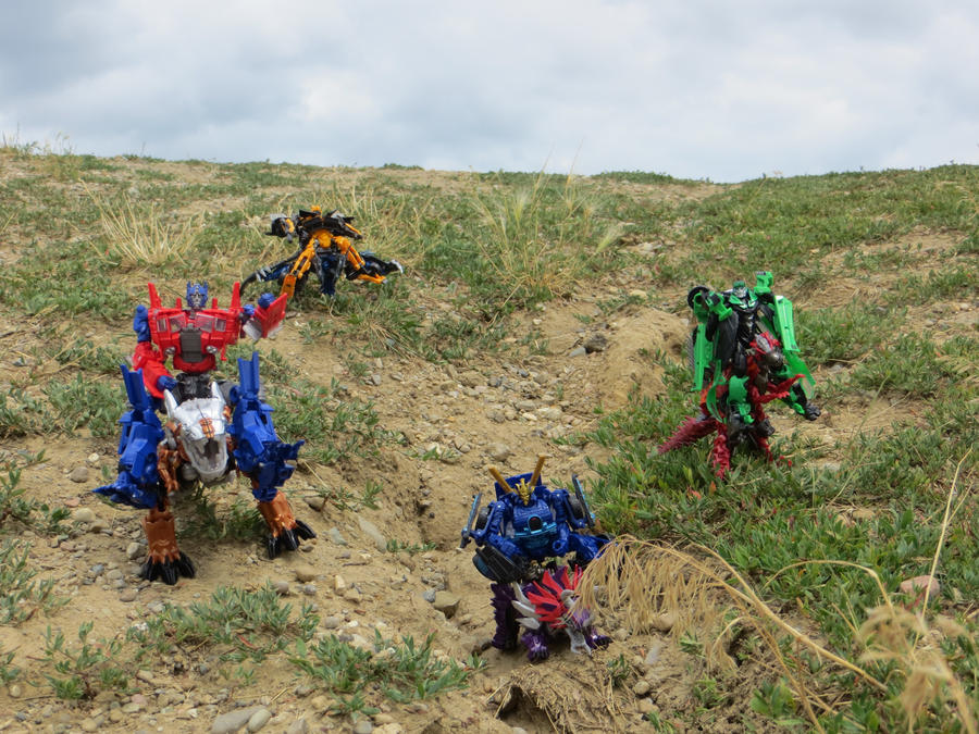 Dinobot Charge - Image 1