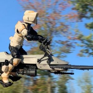Speeder Bike, Scout Trooper & Grogu