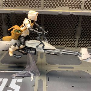 Speeder Bike, Scout Trooper & Grogu