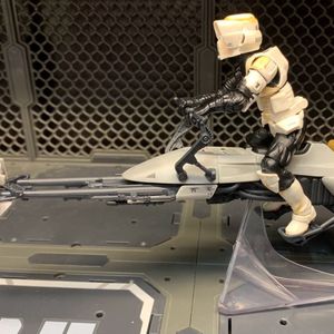 Speeder Bike, Scout Trooper & Grogu