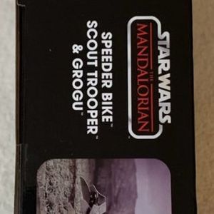 Speeder Bike, Scout Trooper & Grogu