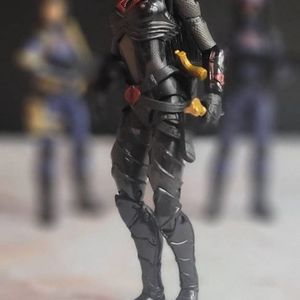 Baroness with Personal Guard Detail