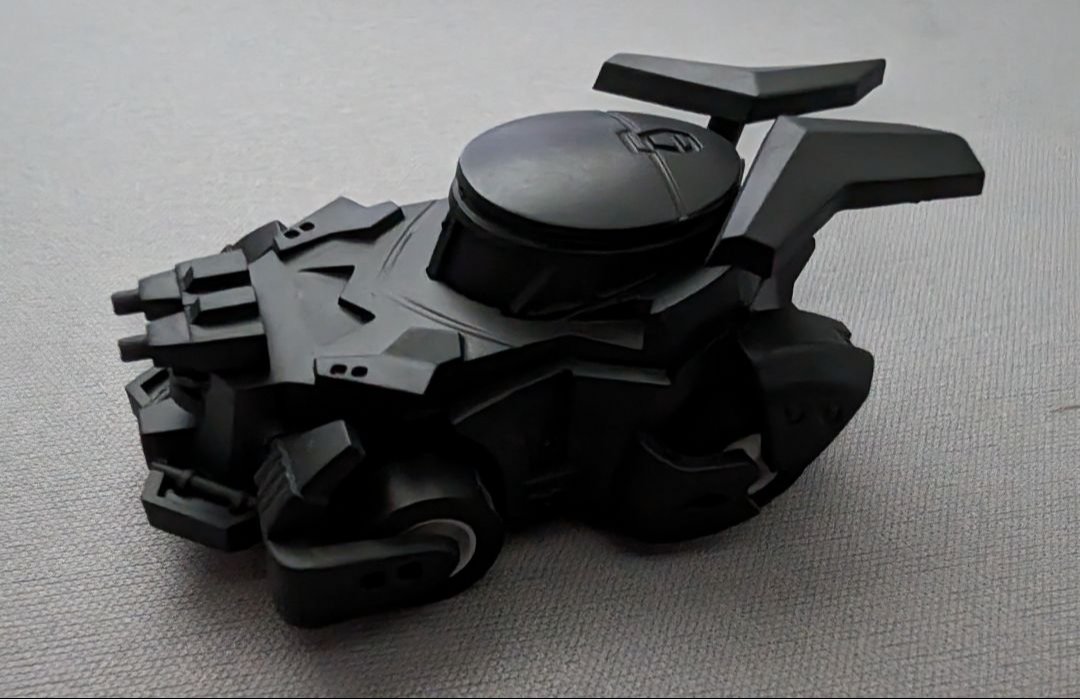BvS Batmobile (Pull Back Car Series) - Image 1