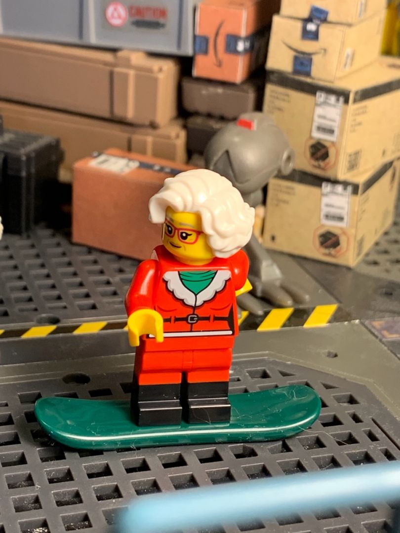 LEGO City Advent Calendar 2023 - Image 24