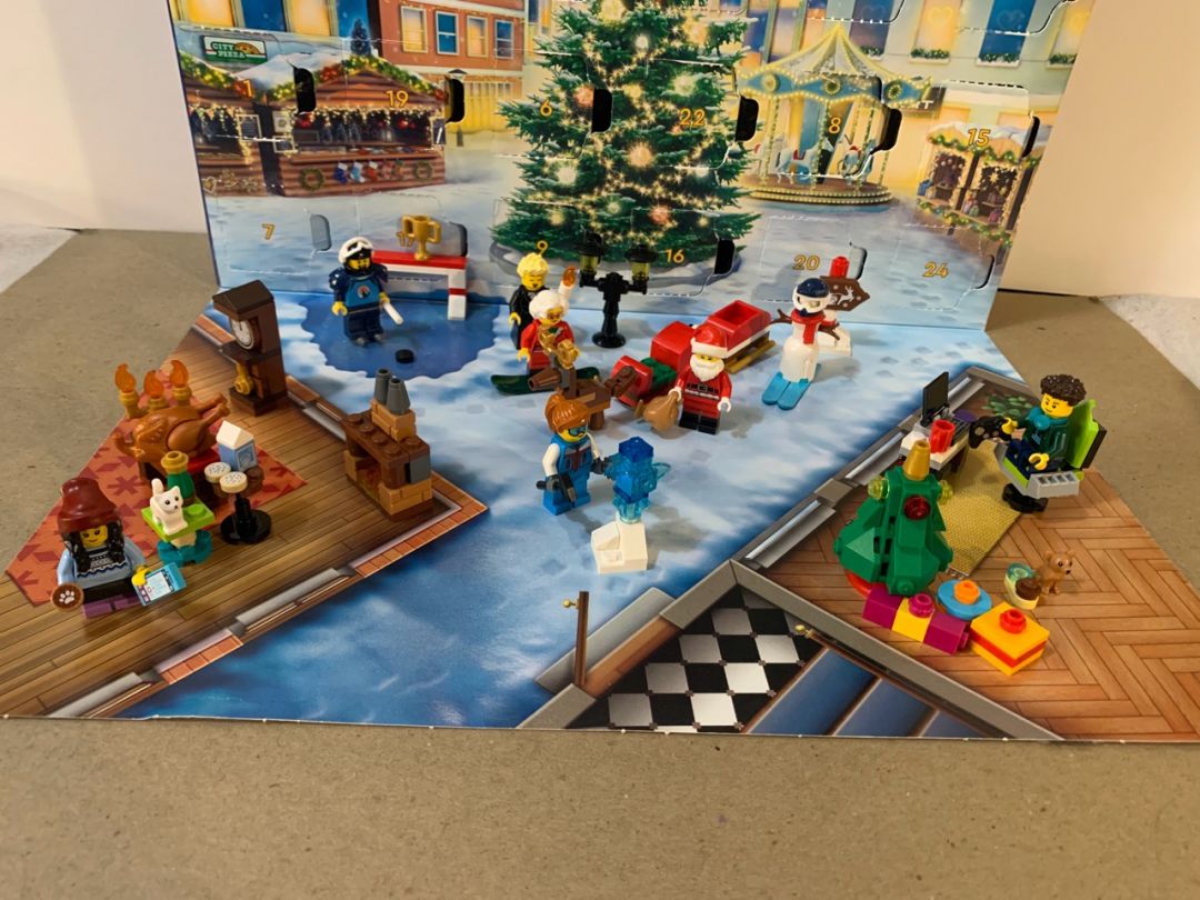 LEGO City Advent Calendar 2023 - Image 28