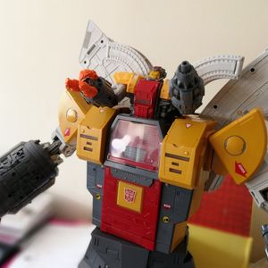 Omega Supreme battle suit! 
