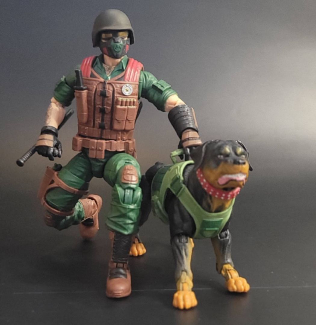 Mutt & Junkyard - Image 3