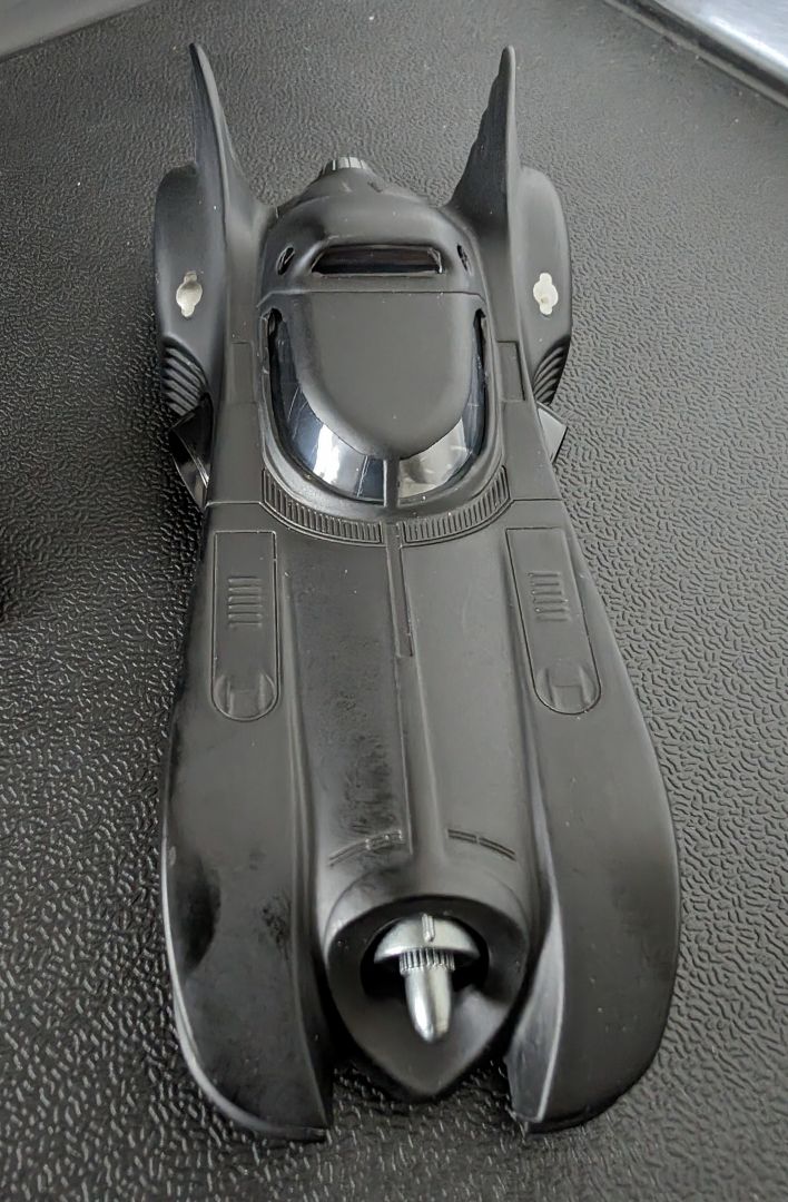 Batman and Batmobile 89 (1:32 scale) - Image 3