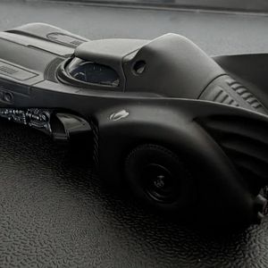 Batman and Batmobile 89 (1:32 scale)