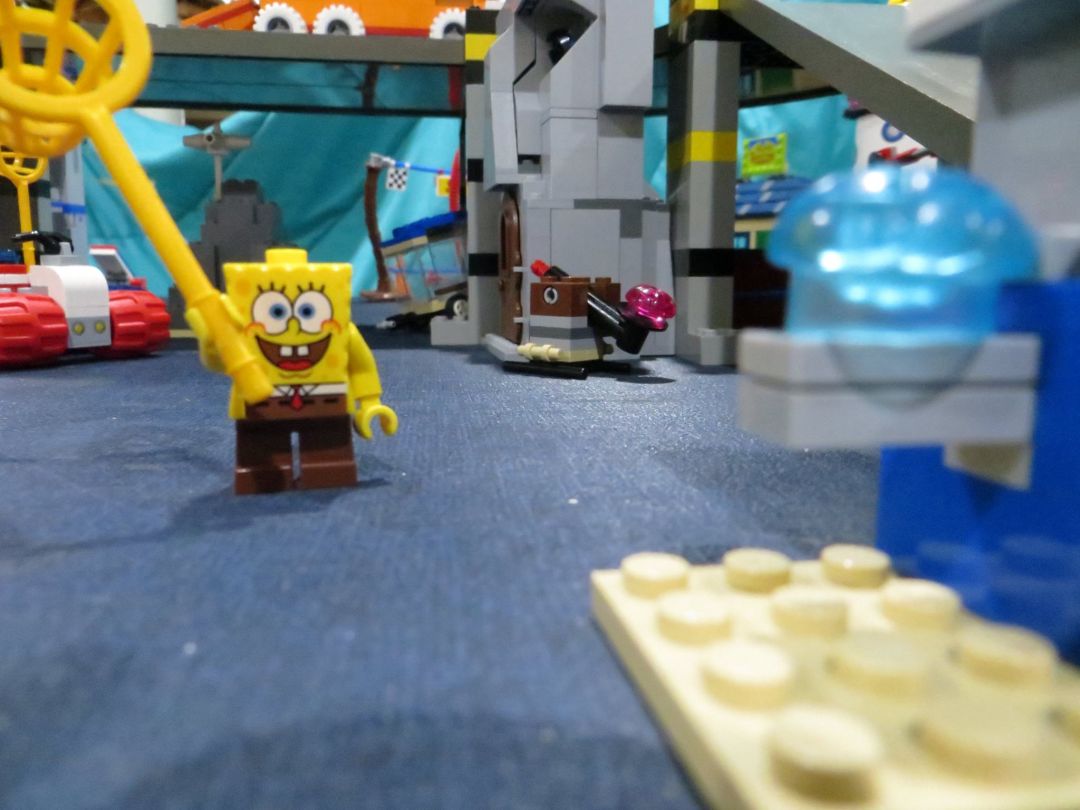 Old Lego Spongbob Adventures - Image 2