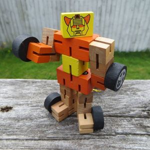 Blocky Bee