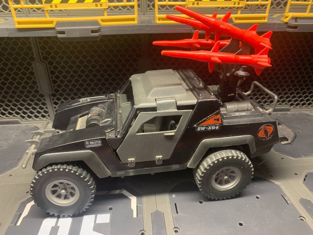 Cobra Stinger Driver & Cobra Night Attack 4-WD Stinger - Image 3