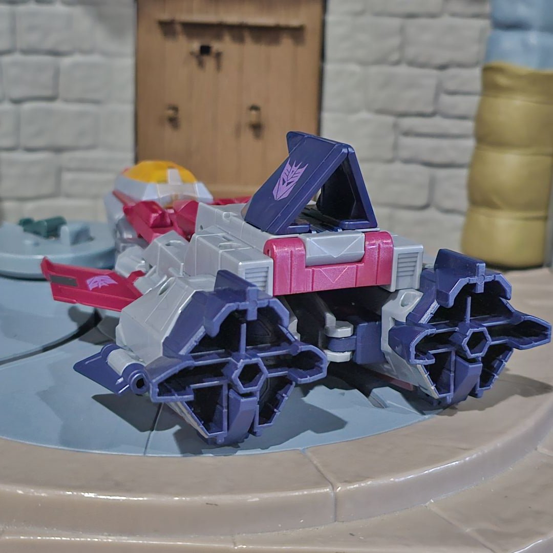 Gamer Starscream  - Image 8
