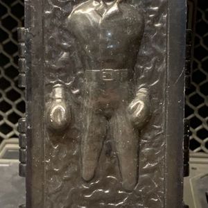 Han Solo (In Carbonite Chamber)