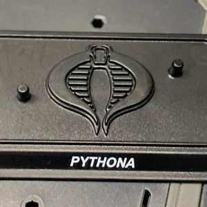 Pythona