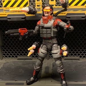 Metal-Head