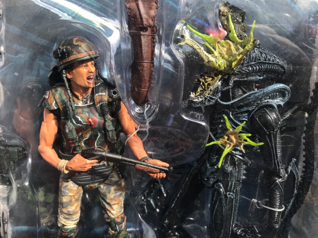 Hicks Vs Xenomorph Warrior  - Image 2