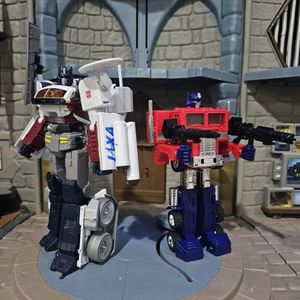Luner Cruiser Prime