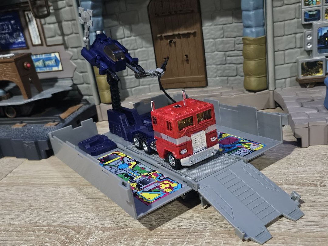 Missing Link Convoy - Image 14