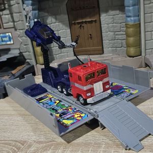 Missing Link Convoy