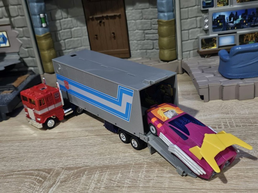 Missing Link Convoy - Image 13