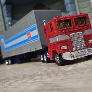 Missing Link Convoy