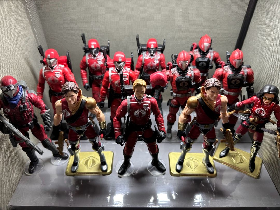 Crimson Guard - Image 1
