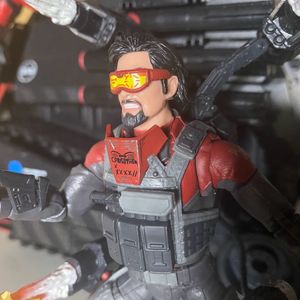 Metal-Head