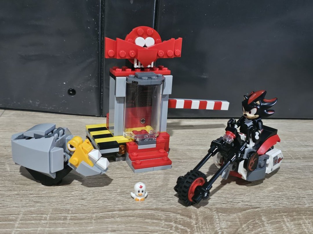 Shadow's Escape - Image 14