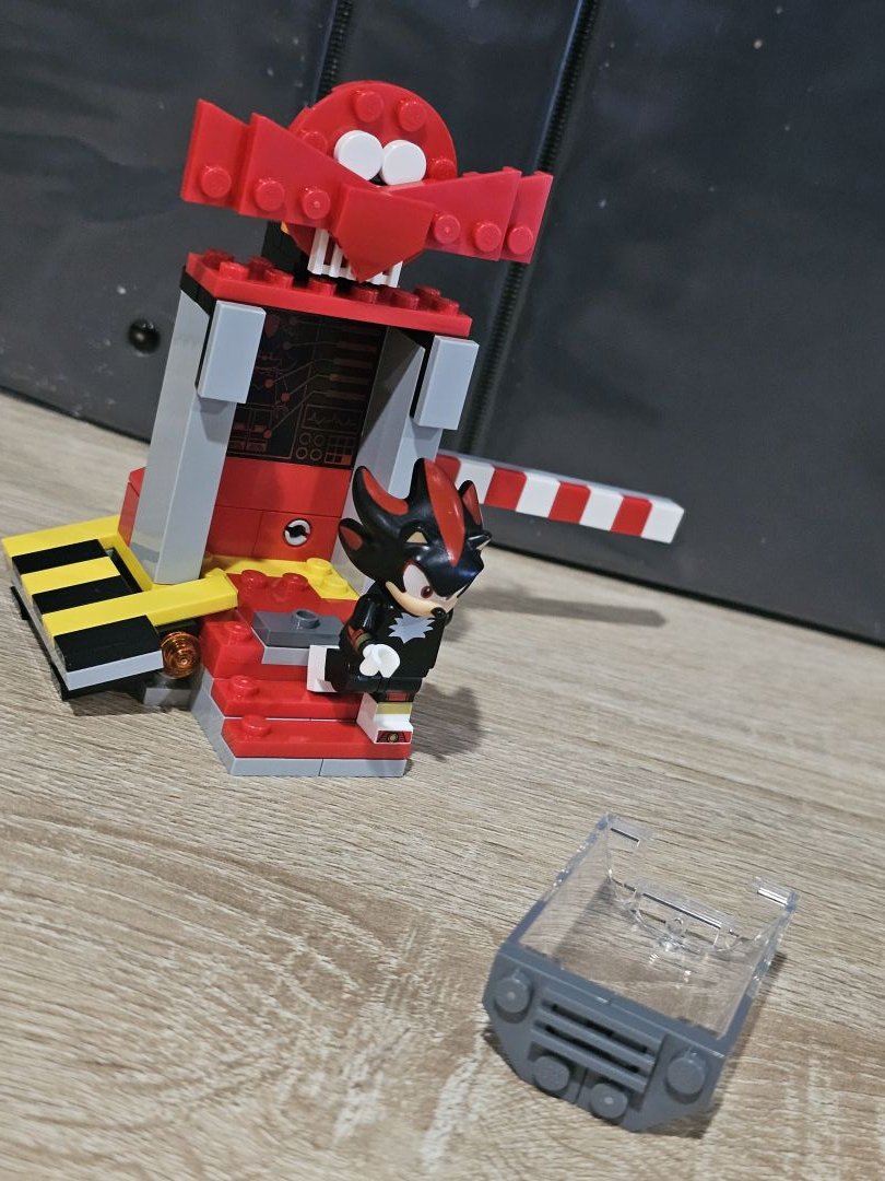 Shadow's Escape - Image 5