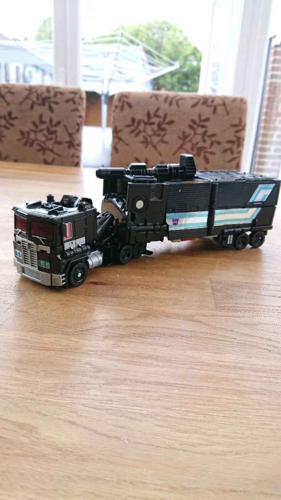 Transformers Nemesis Prime w/ TFNation wristband  - Image 4