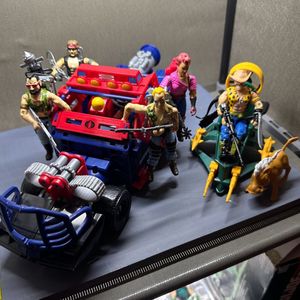 Soundwave Thunder Machine w Vintage Dreadnoks