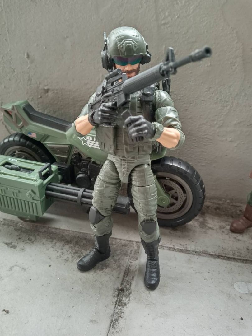 Lock n' Load - Image 2