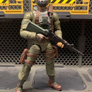 Robert "Grunt" Graves 